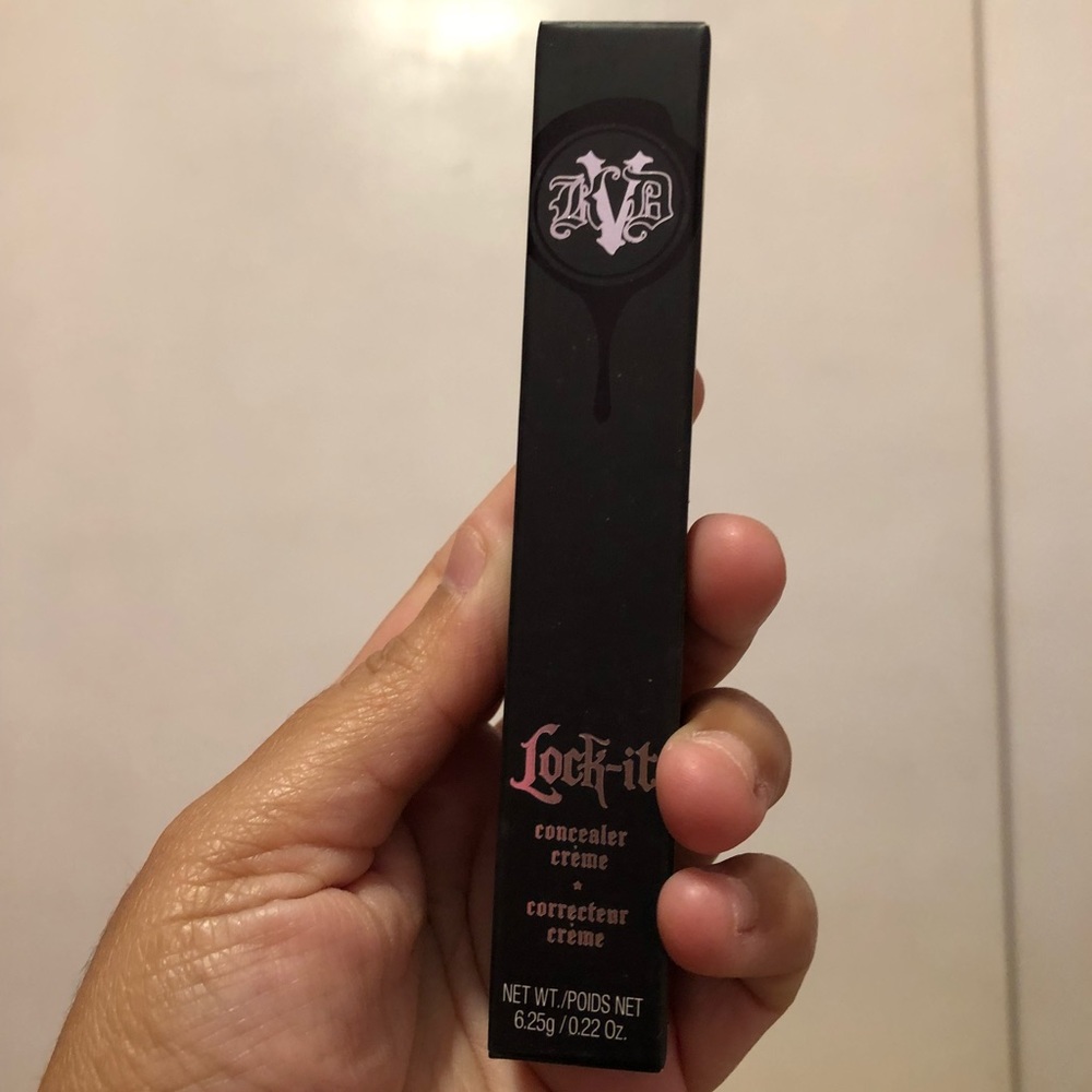 Kat Von D Beauty Concealer Creme in White Out